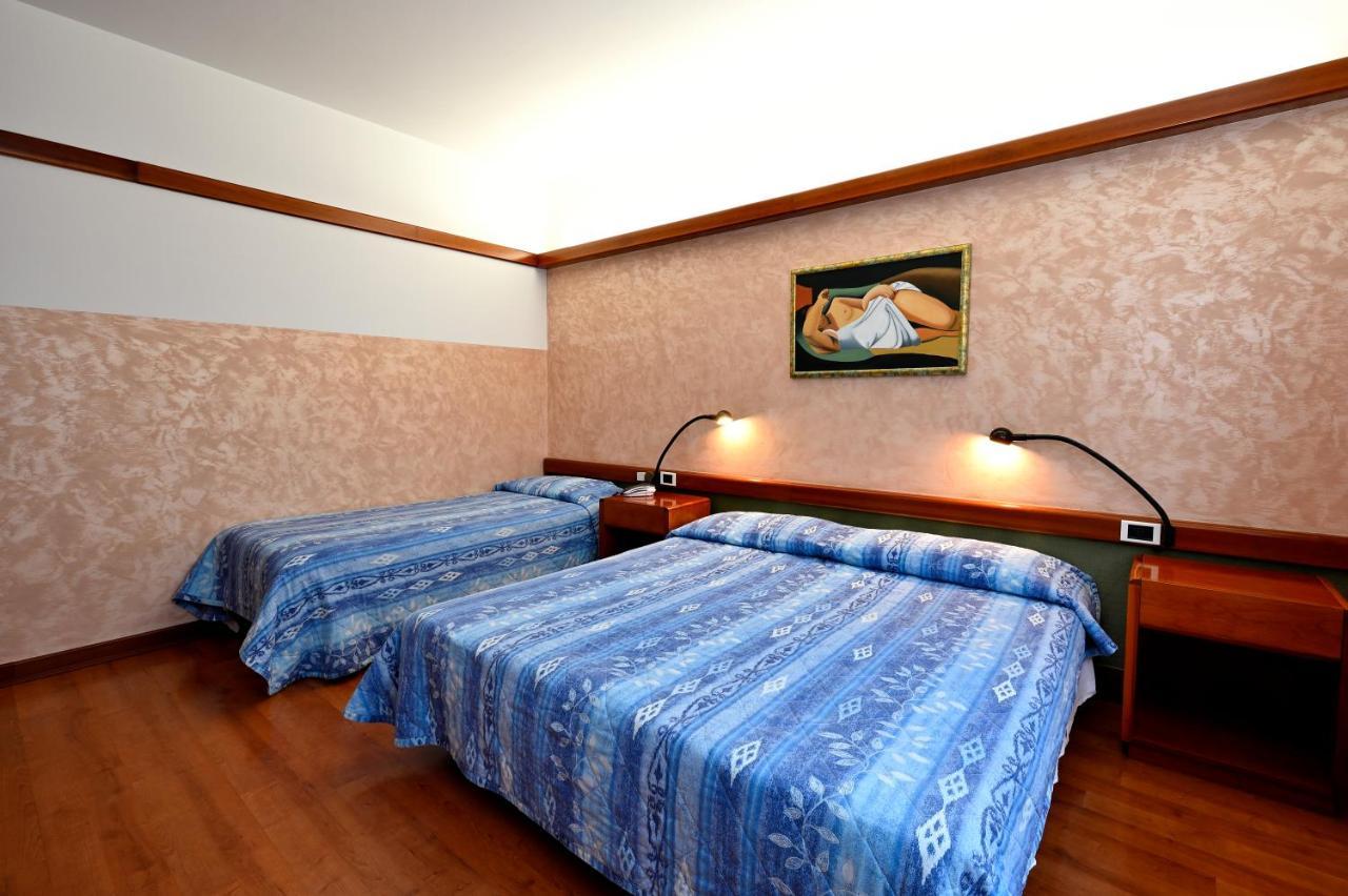 Italia Hotel